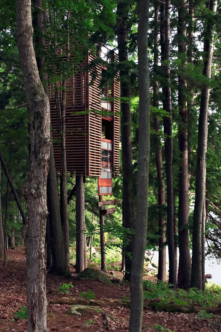 Treehouse in Muskoka (Ontario, Canada) Source