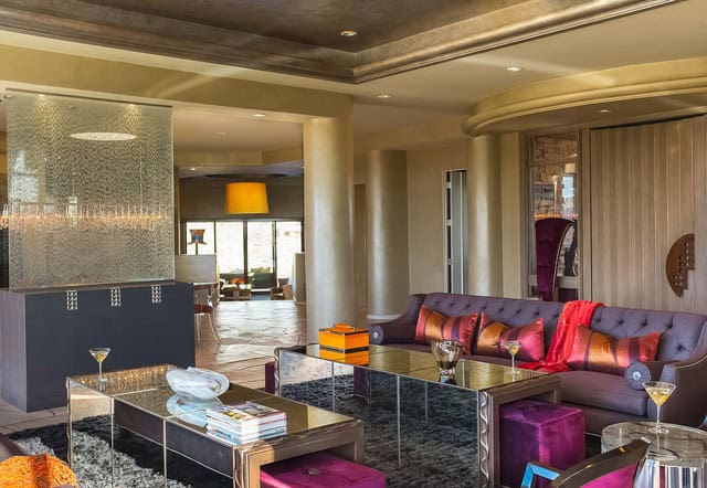 17 Cheerful & Adorable Living Room Design Ideas 13