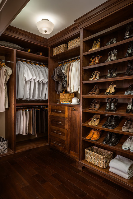 18 Classy Closet Storage Solutions For Your Clothes