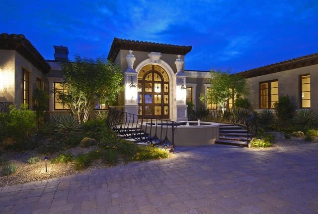 Inspirational Ideas How To Make Unique & Dramatic Entrance 5