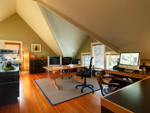 16 Magnificent Attic Office Design Ideas 6