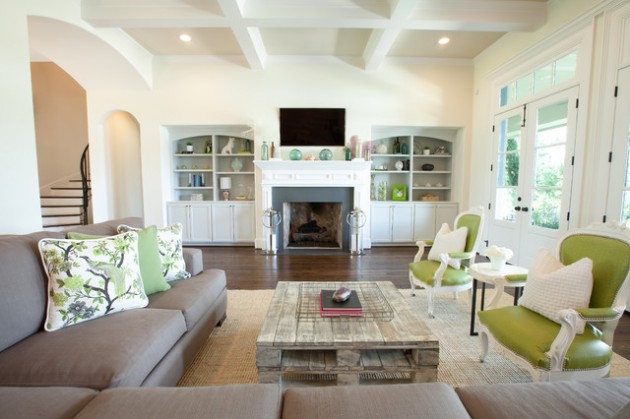18 Beautiful Living Rooms with Stunning Coffee Tables