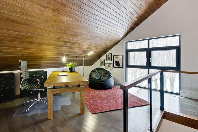 16 Magnificent Attic Office Design Ideas 7