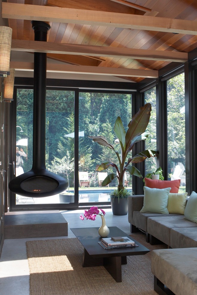 15 Magnificent Modern Sunroom Designs For Your Garden