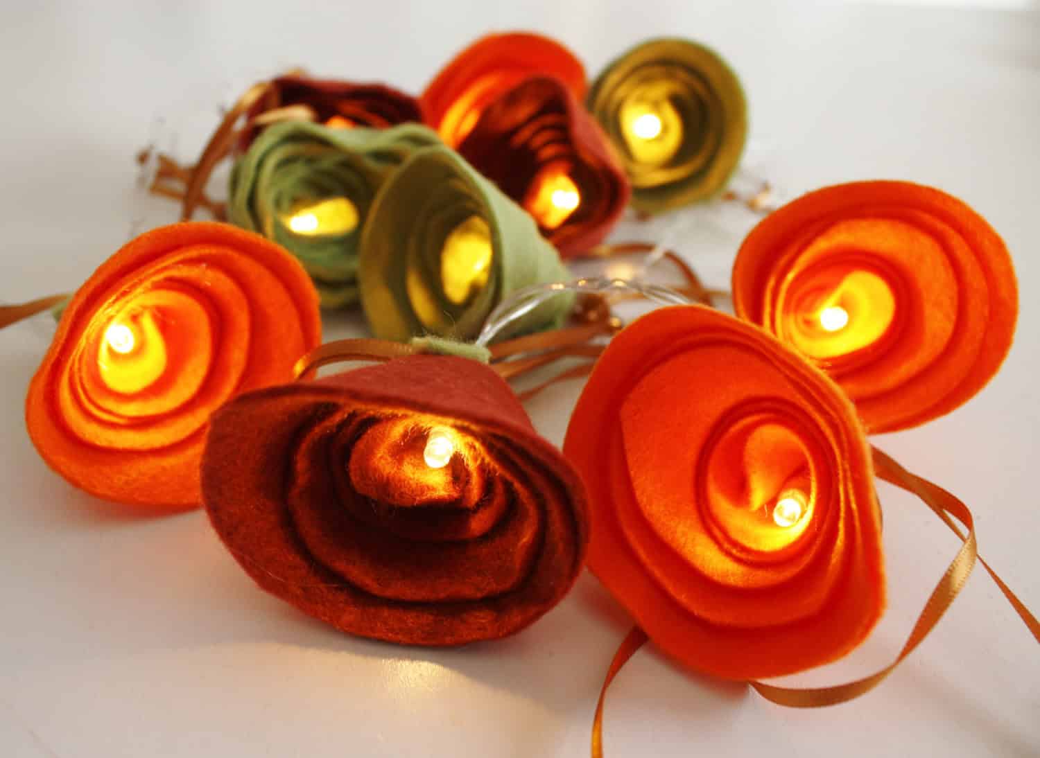 Fall Fairy lights Buy it here: www.etsy.com/ca