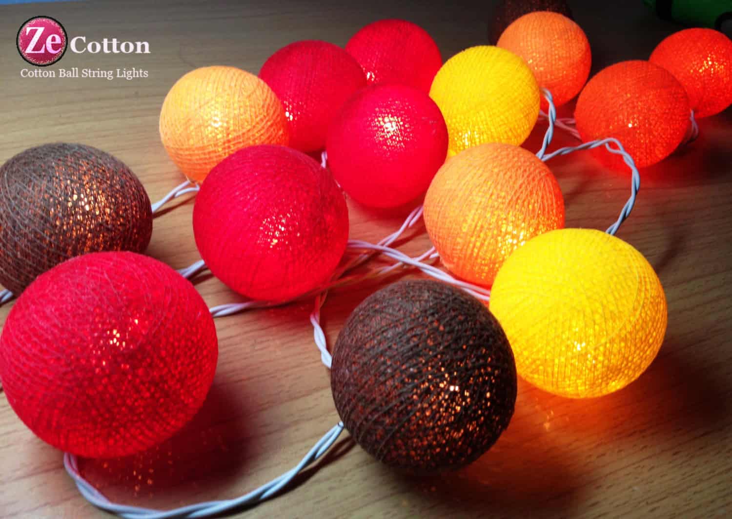 Cotton Ball String Lights Buy it here: www.etsy.com/ca