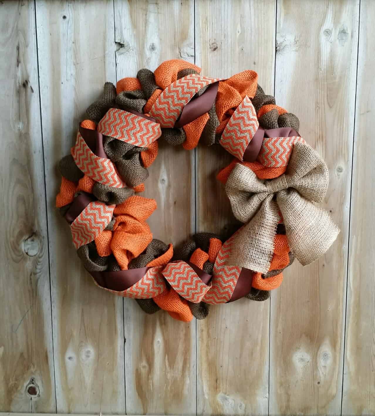 Autumn Burlap Wreath Buy it here: www.etsy.com/ca