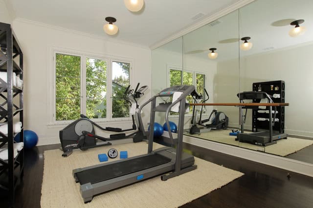 Super Smart Ideas How To Make Perfect Fitness Corner In Your Home 3