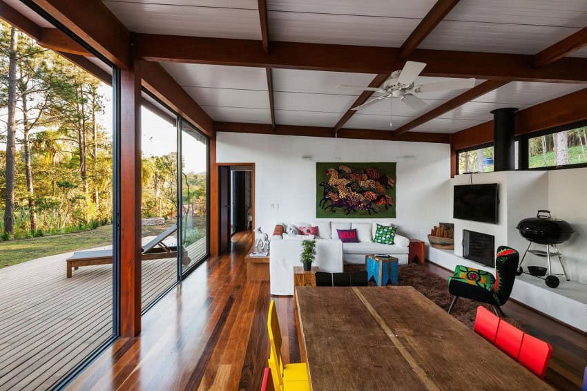 14 Perfectly Decorated Living Space Ideas That Will Catch Your Eye 8