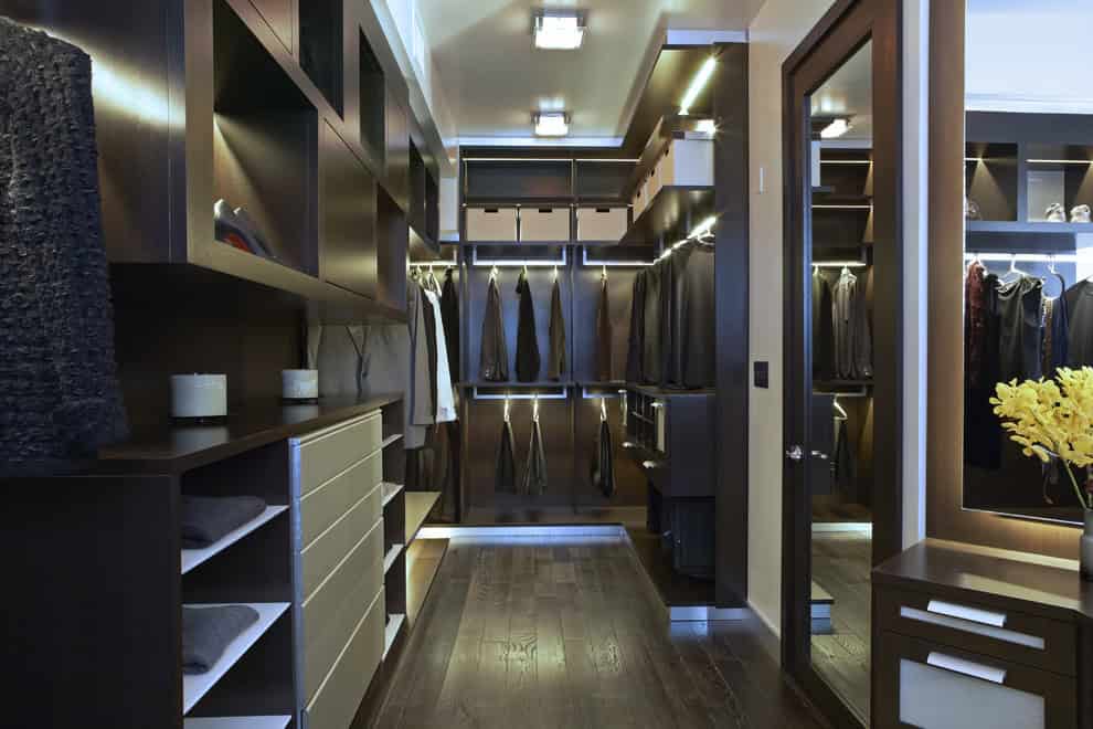 15 Elegant Luxury WalkIn Closet Ideas To Store Your Clothes In That