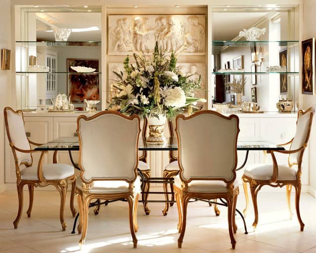 Top 12 Astonishing Luxury Dining Room Ideas That Wows 4