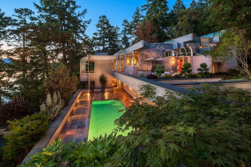 10 Superb Contemporary House Designs Surrounded by Picturesque Nature 4