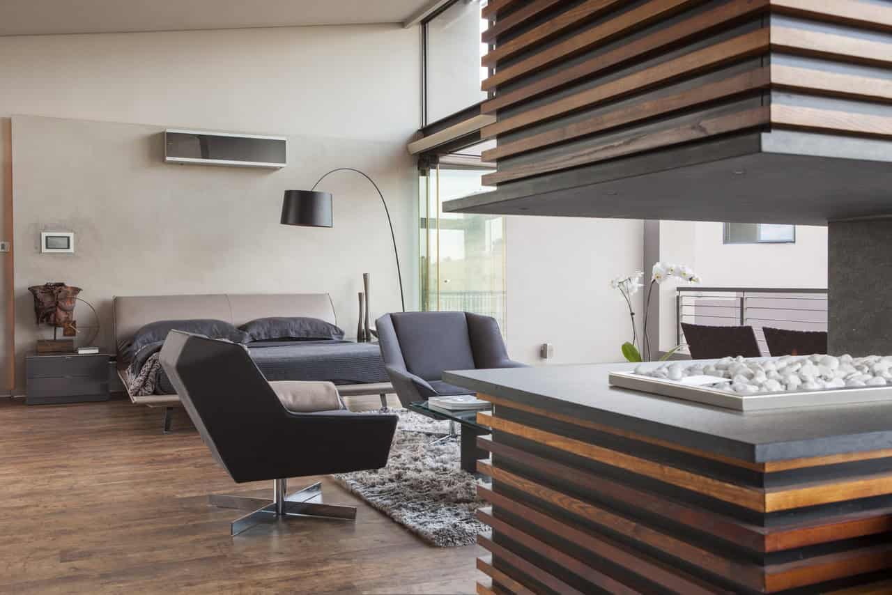 Photography by: Barend Roberts and David Ross