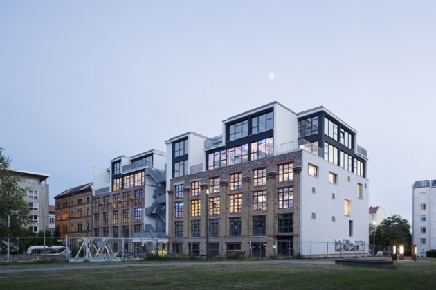 FACTORY BERLIN by Julian Breinersdorfer Architecture
