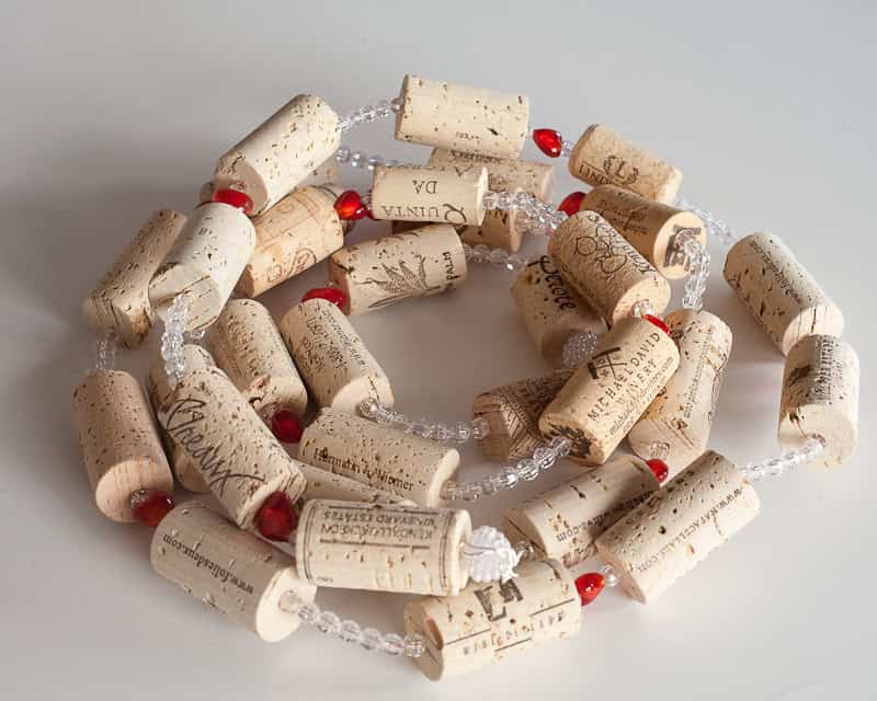 Wine Cork Garland But it on: www.etsy.com