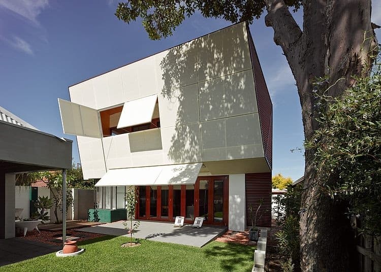 16 Outstanding & Unique Dream House Designs for Your Inspiration 3