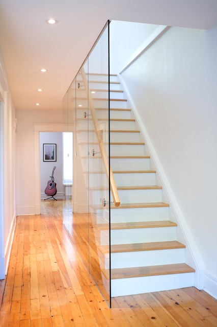 Glass In Your Interior Design for Visually Large and Bright Space
