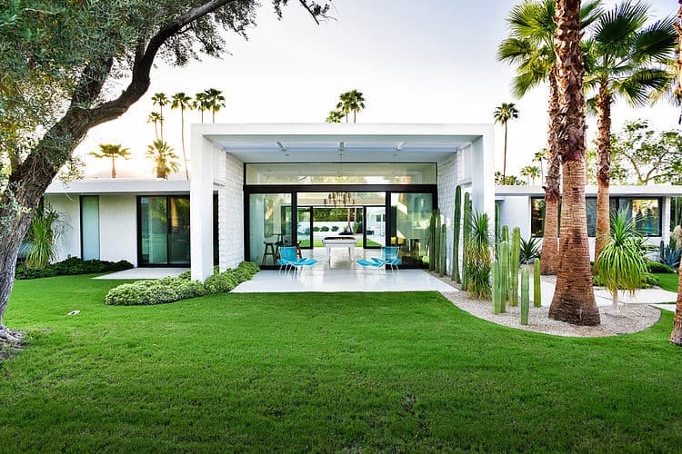 16 Outstanding & Unique Dream House Designs for Your Inspiration 6