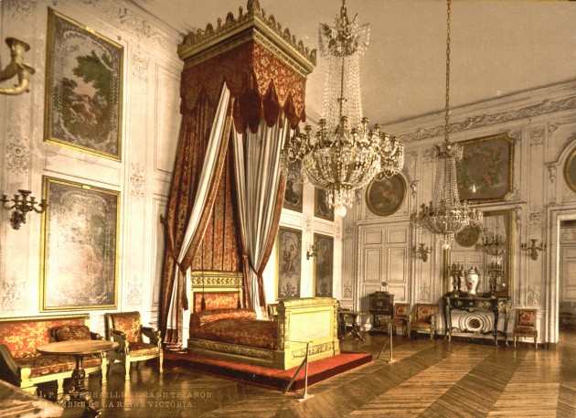 Grand_Trianon_chamber_of_Queen_Victoria