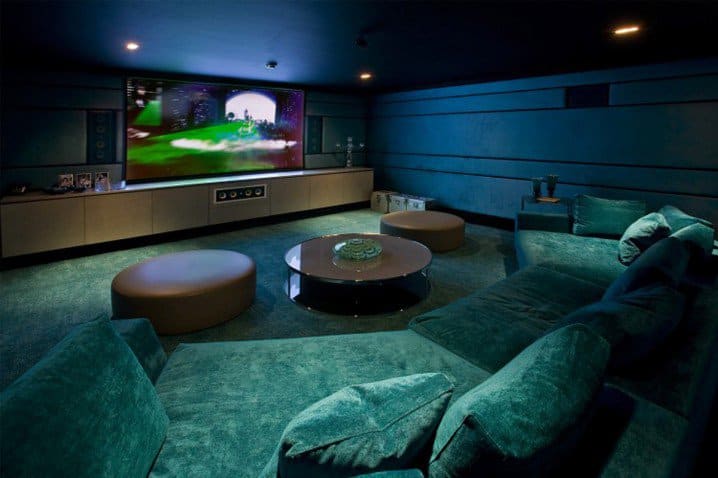 14 Truly Fabulous Home Theater Design Ideas 10