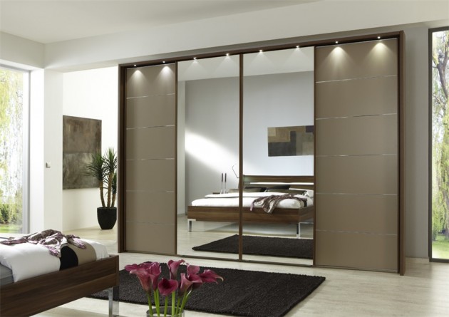 17 Irresistible Closet Designs With Mirror Doors