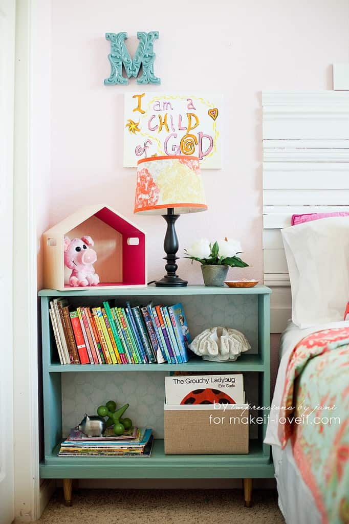 Replace the nightstand with shelves 14