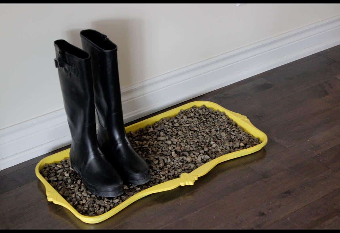DIY Boot Tray- It not only looks pretty, it’s perfect for catching snow and ice. 14