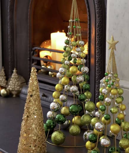 19 Most Creative Last Minute DIY Christmas Party Decorations