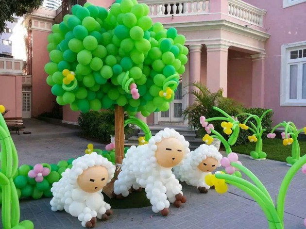 20 Fabulous Balloon Decorations You Can Get Ideas From For Your Next Celebration (7)