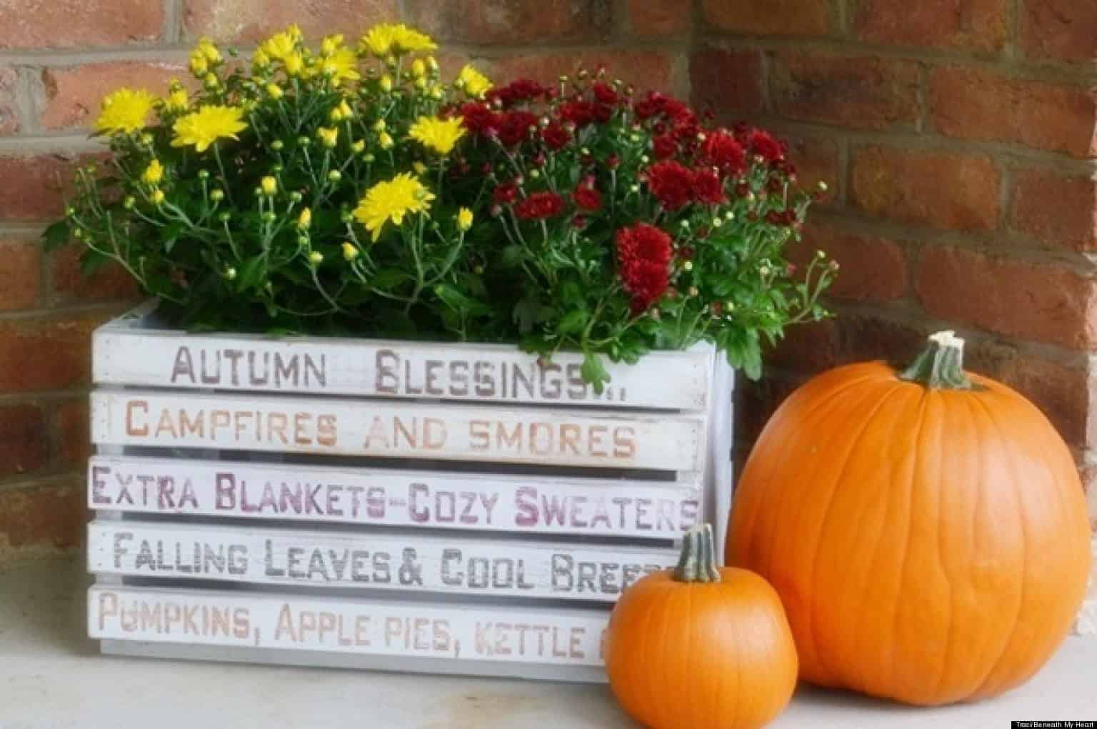 28 Absolutely Genius Ideas To Repurpose Wooden Crates To Add A Vintage Touch 20