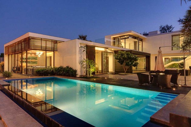 12 Beautiful Contemporary Houses That Will Attract Your Attention