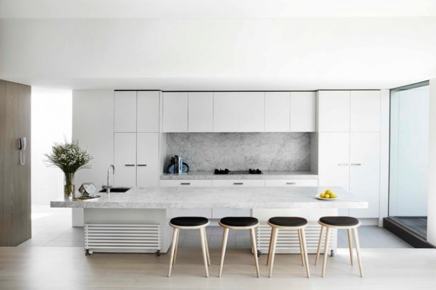 18 Simply Adorable White Kitchen For All People Who Love Elegance