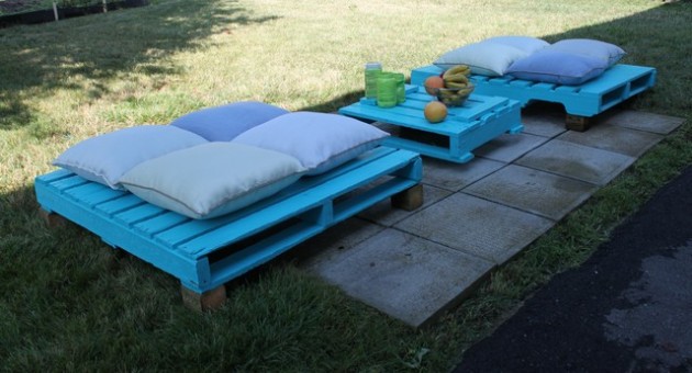 23 Insanely Awesome DIY Backyard Furniture Ideas