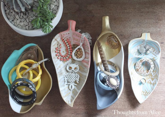 20 Most Functional DIY Jewelry Storage Design Ideas To Stop The Mess In Your Home 13