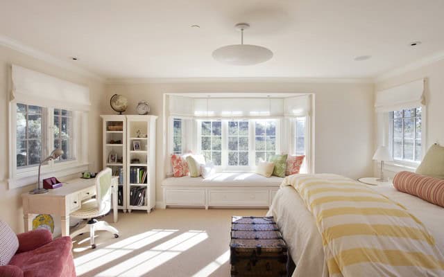 16 Attractive Window Seat Designs For Pleasant Relaxation in Your Home 14