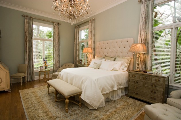 15 Classy & Elegant Traditional Bedroom Designs That Will