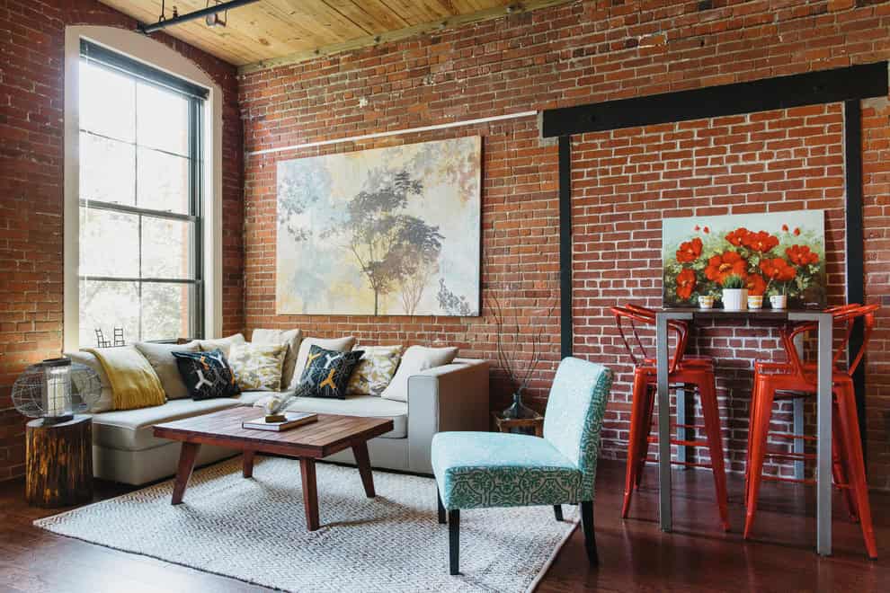 Bright and Industrial Loft in Boston Source