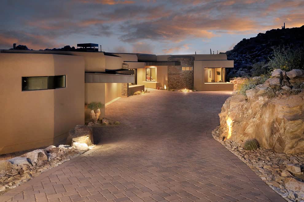 15 Tremendous Southwestern Exterior Designs of Desert Residences