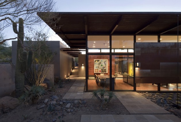 15 Tremendous Southwestern Exterior Designs of Desert Residences