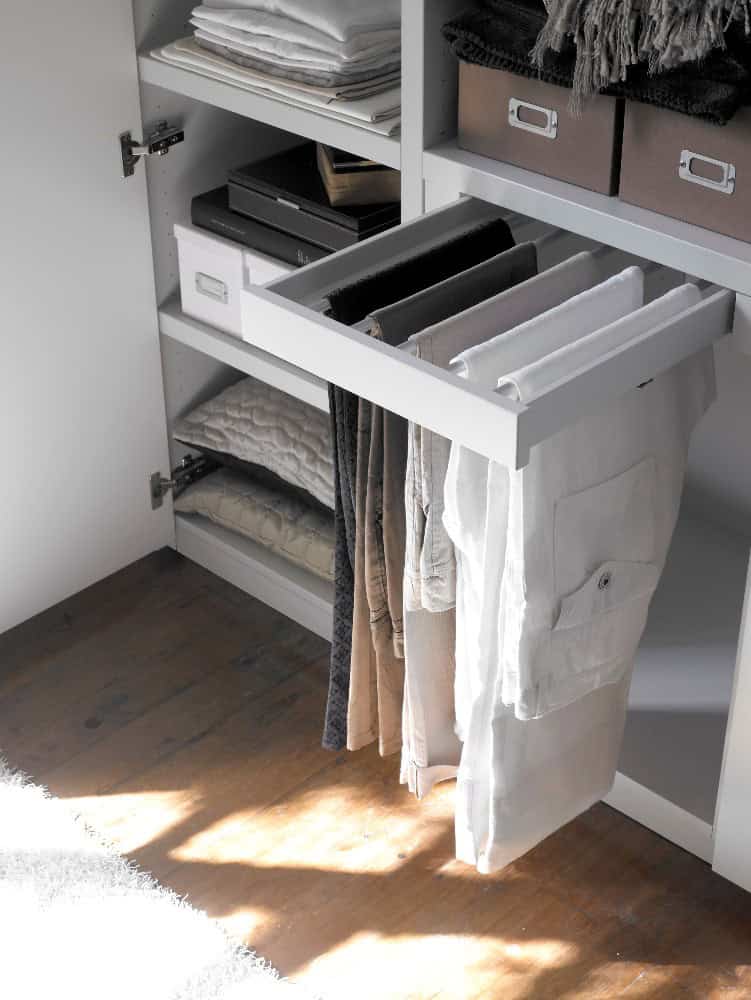 22 Seriously Life-Changing Tricks For Tiny Closet Organisation That Are Worth Seeing 22