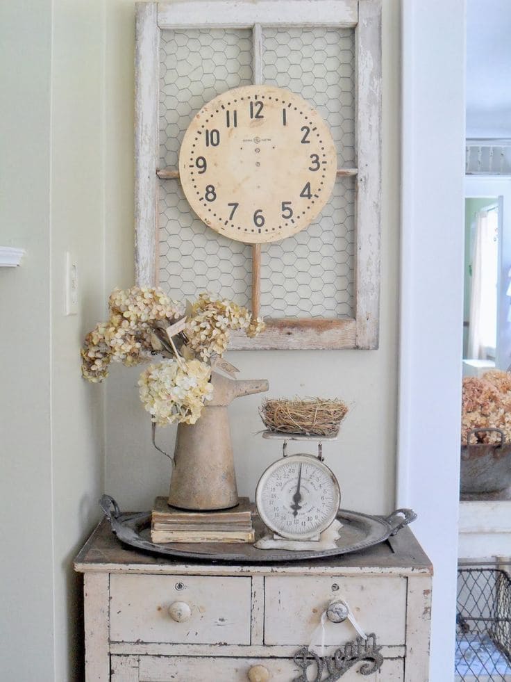 19 Surprisingly Awesome Ideas To Use Old Windows To Add Vintage Charm 3