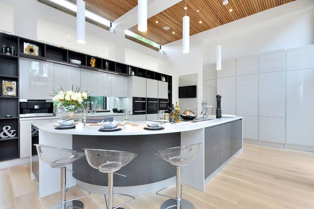 17 Delightful Kitchen Ideas With Curved Island Design 3