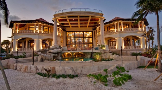 10 Astonishing Dream Houses That Will Leave You Breathless