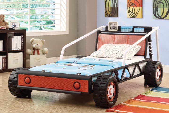 15 Super Cool Car Themed Child's Bedroom Designs 6