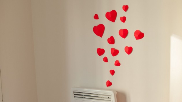 19 Outstanding DIY Wall Art Ideas For Unforgettable Valentine's Day