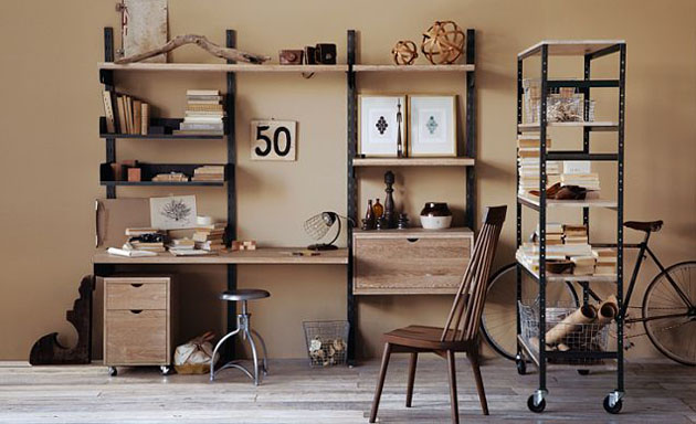 17 Phenomenal Industrial Home Office Design Ideas