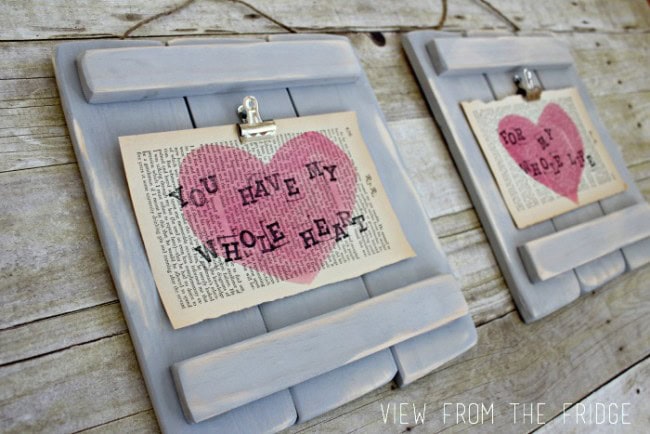 Spectacular DIY Pallet Art: 19 Brilliant Valentine's Day Decorations 17