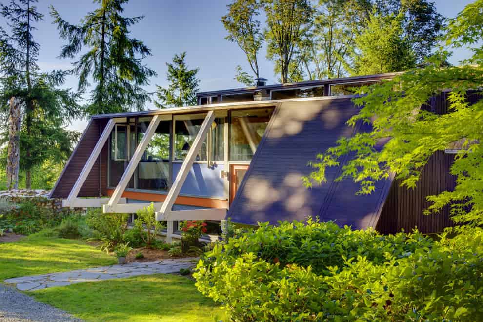 Hilltop House Source