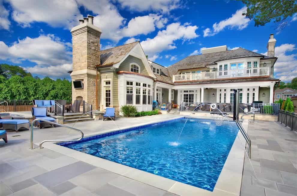 Outdoor inground swimming pool in Park Ridge, IL Source
