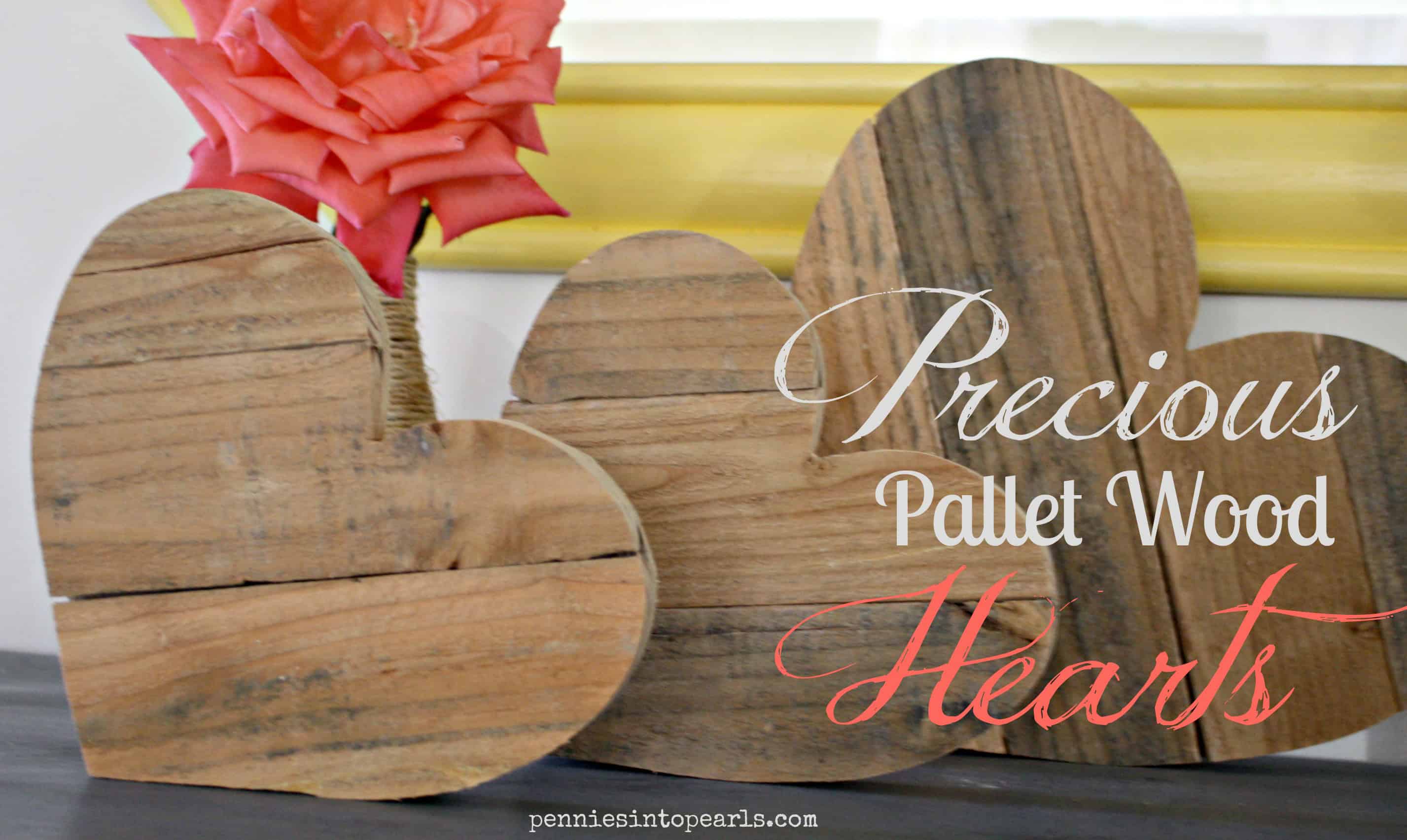 Spectacular DIY Pallet Art: 19 Brilliant Valentine's Day Decorations 2